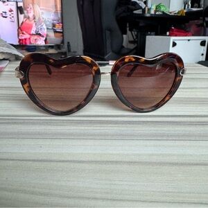 Heart-Shaped Tortoiseshell Sunglasses